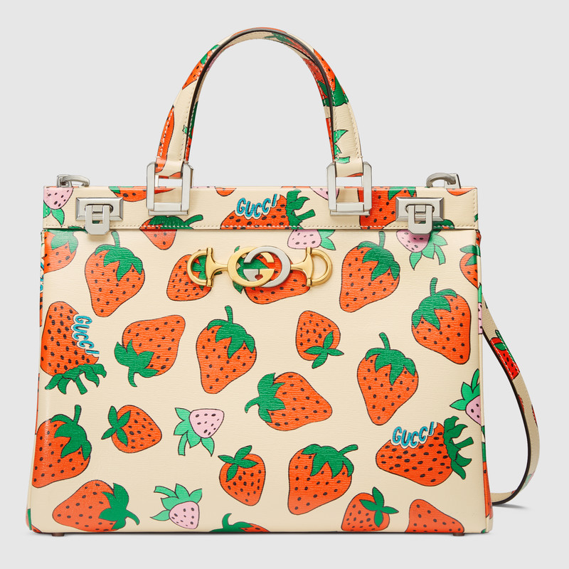 グッチ バッグ スーパーコピー 〔グッチ ズゥミ〕GUCCI ストロベリー(いちご) プリント ミディアム トップハンドルバッグ 564714 08NAX 9036